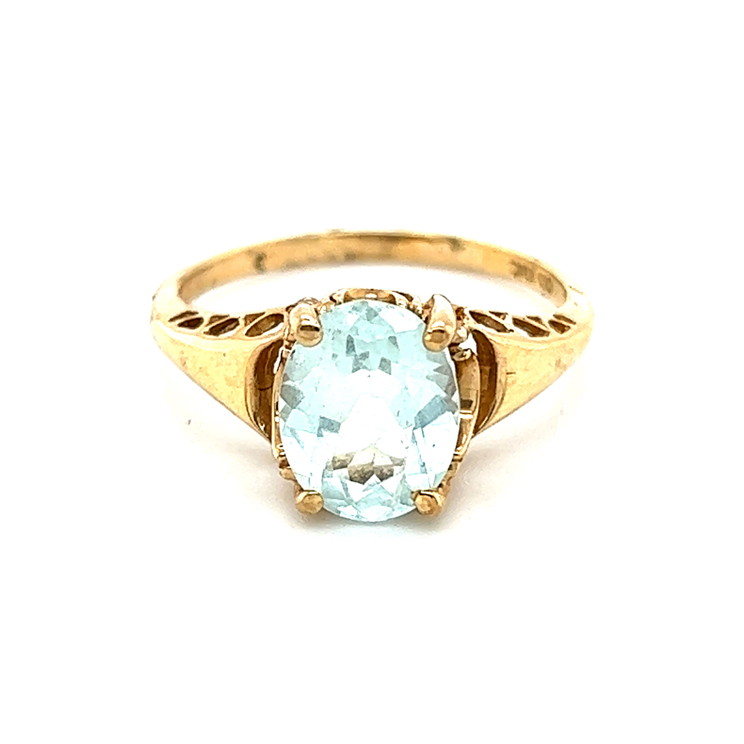 10K Oval Shaped Topaz Ring
