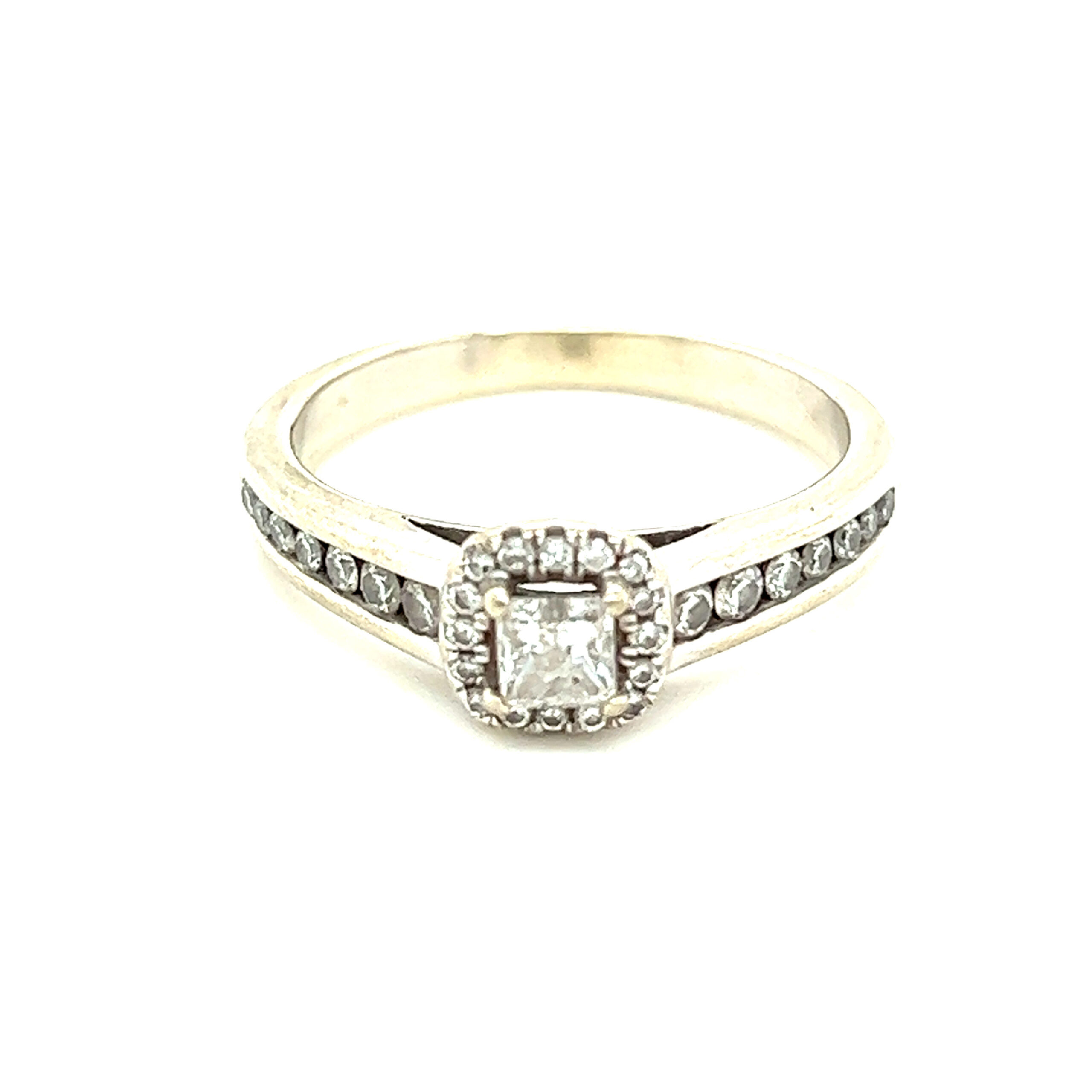 Stunning 14k WG Diamond Engagement Ring