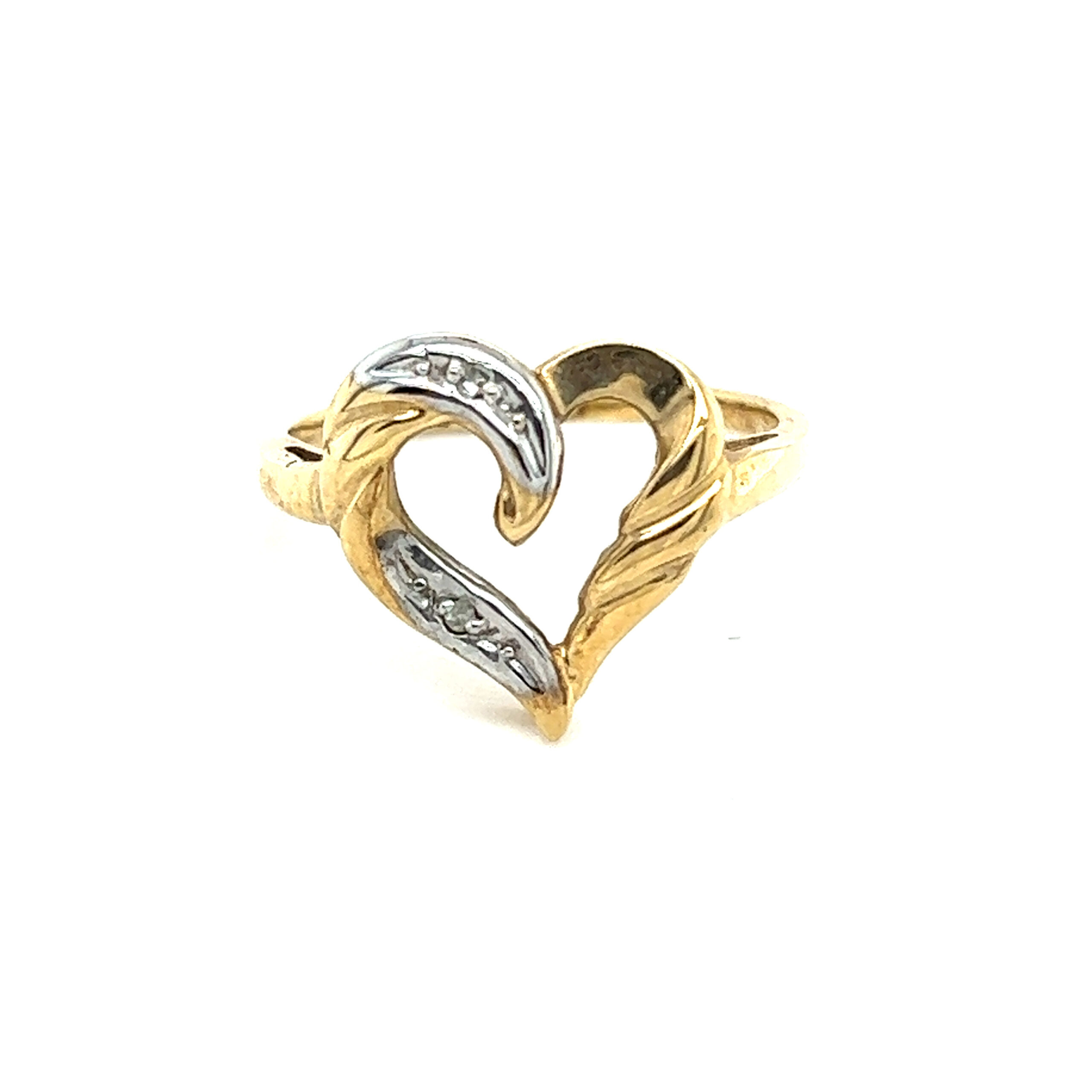 10k Diamond Heart Ring