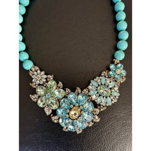 Gorgeous Heidi Daus Turquoise Flower Statement Necklace - Image 6