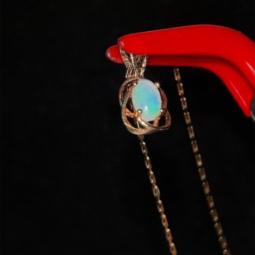 Small 14k Gold Opal Necklace - Image 5