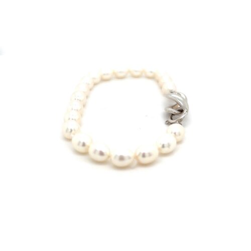 T&Co. 925 Infinity Clasp Pearl Bracelet - Image 3