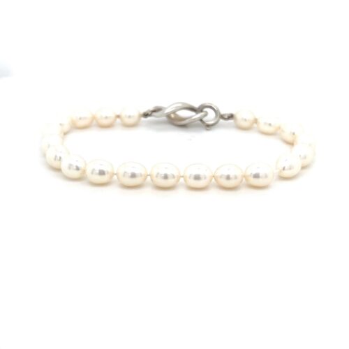 T&Co. 925 Infinity Clasp Pearl Bracelet - Image 2