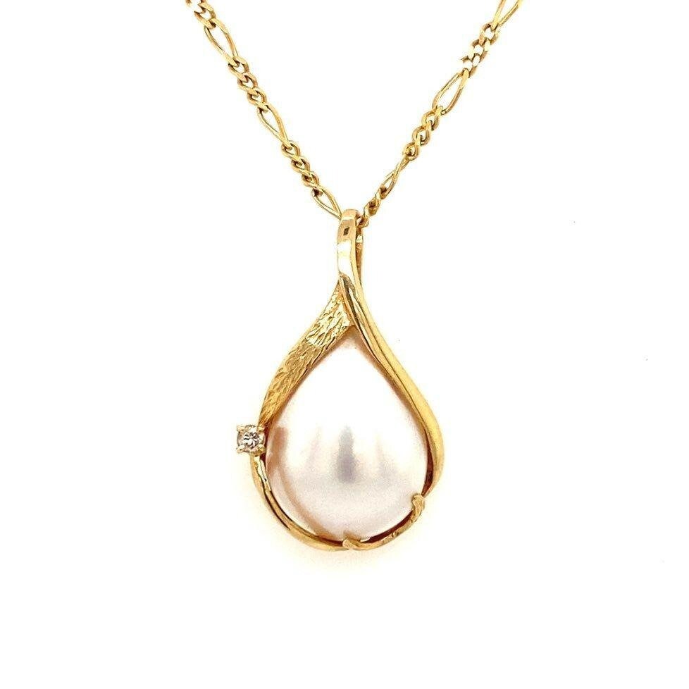 14k Mabe Pearl/Diamond Pendant Necklace