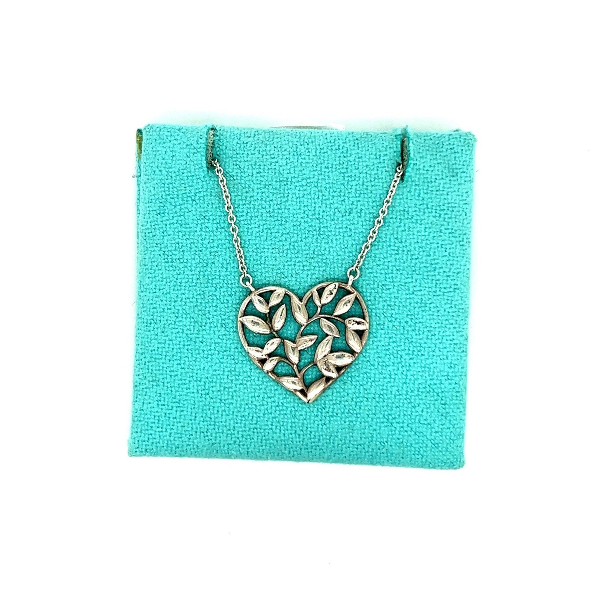 T&Co. 925 Paloma Picasso Olive Leaf Heart Pendant Necklace