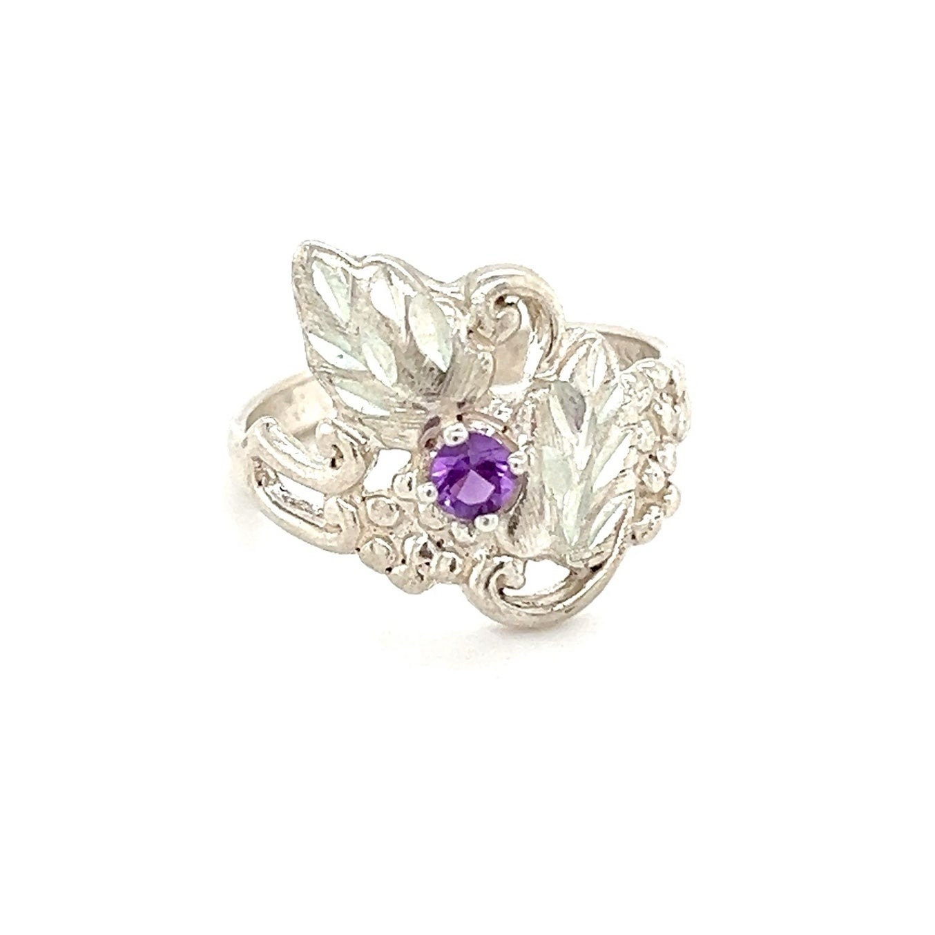 Grape-Shaped Amethyst Sterling Silver Small Ring
