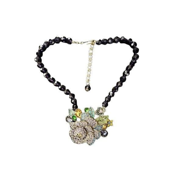 Stunning Multicolor Stones Rose Necklace