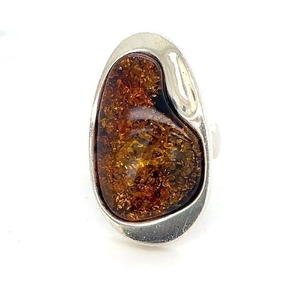 Elegant Silver 925 and Amber Ring