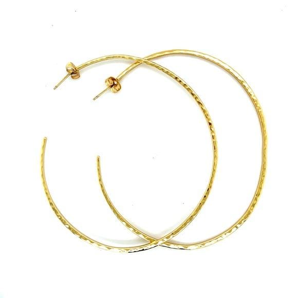 Elegant Gold Hoop Earrings
