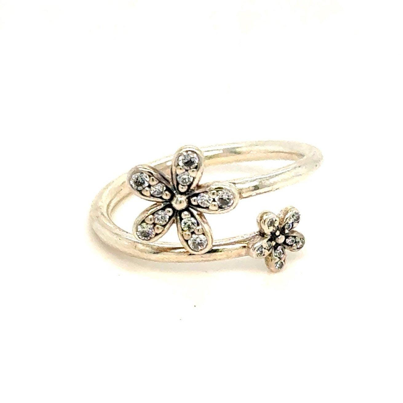 Pandora Daisy Bypass Ring