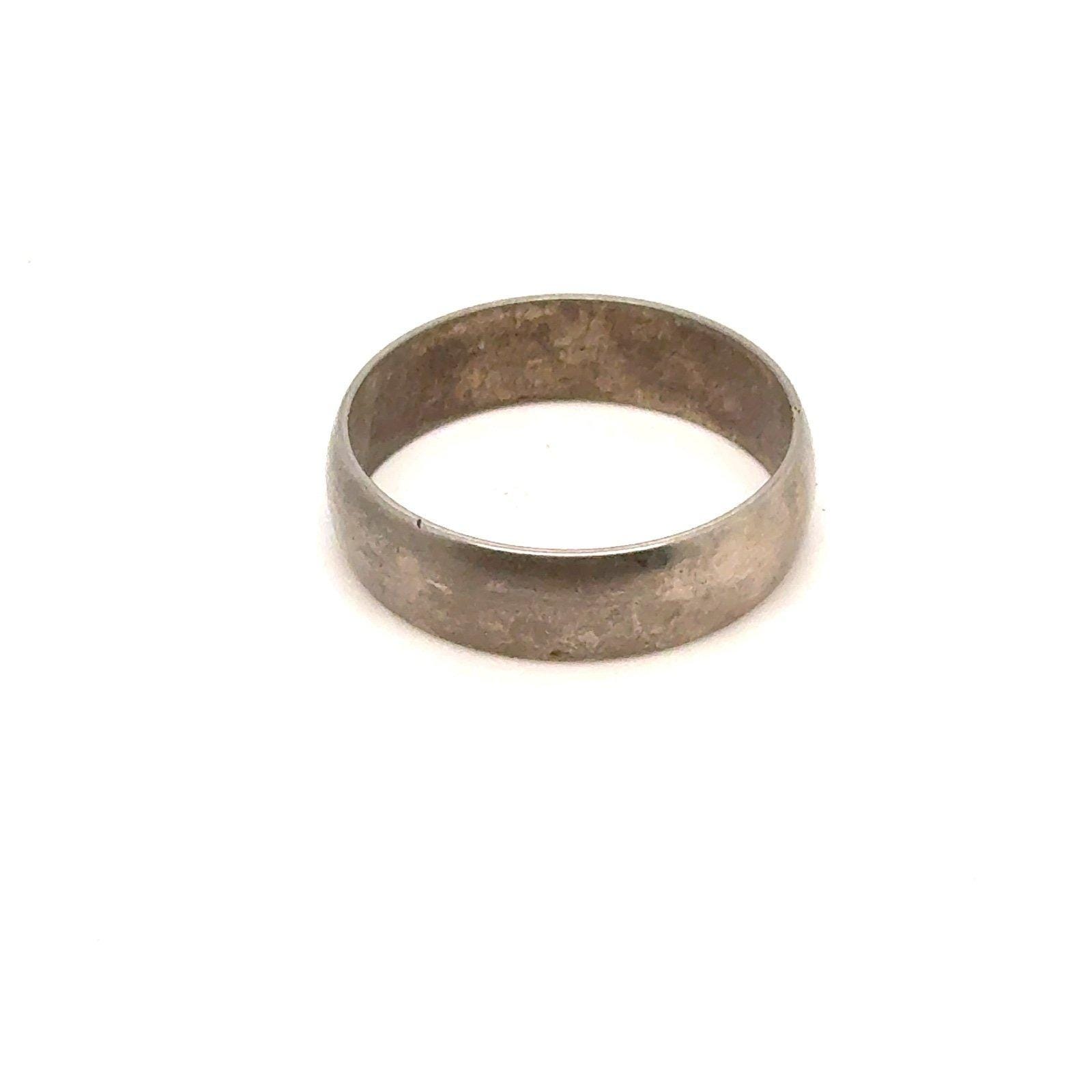 Silver Band Ring