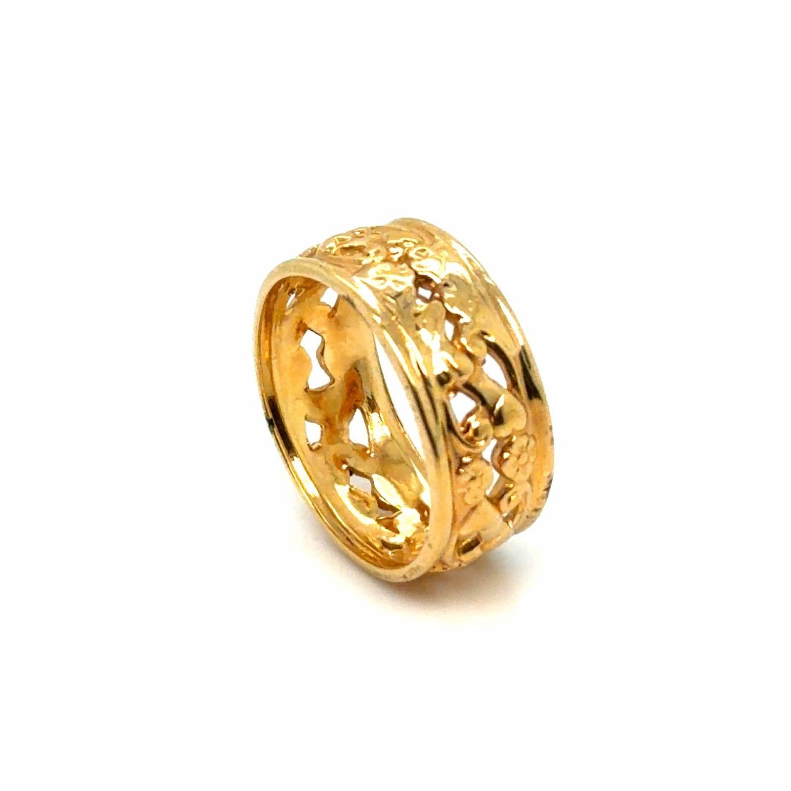 Gold Intricate Band Ring