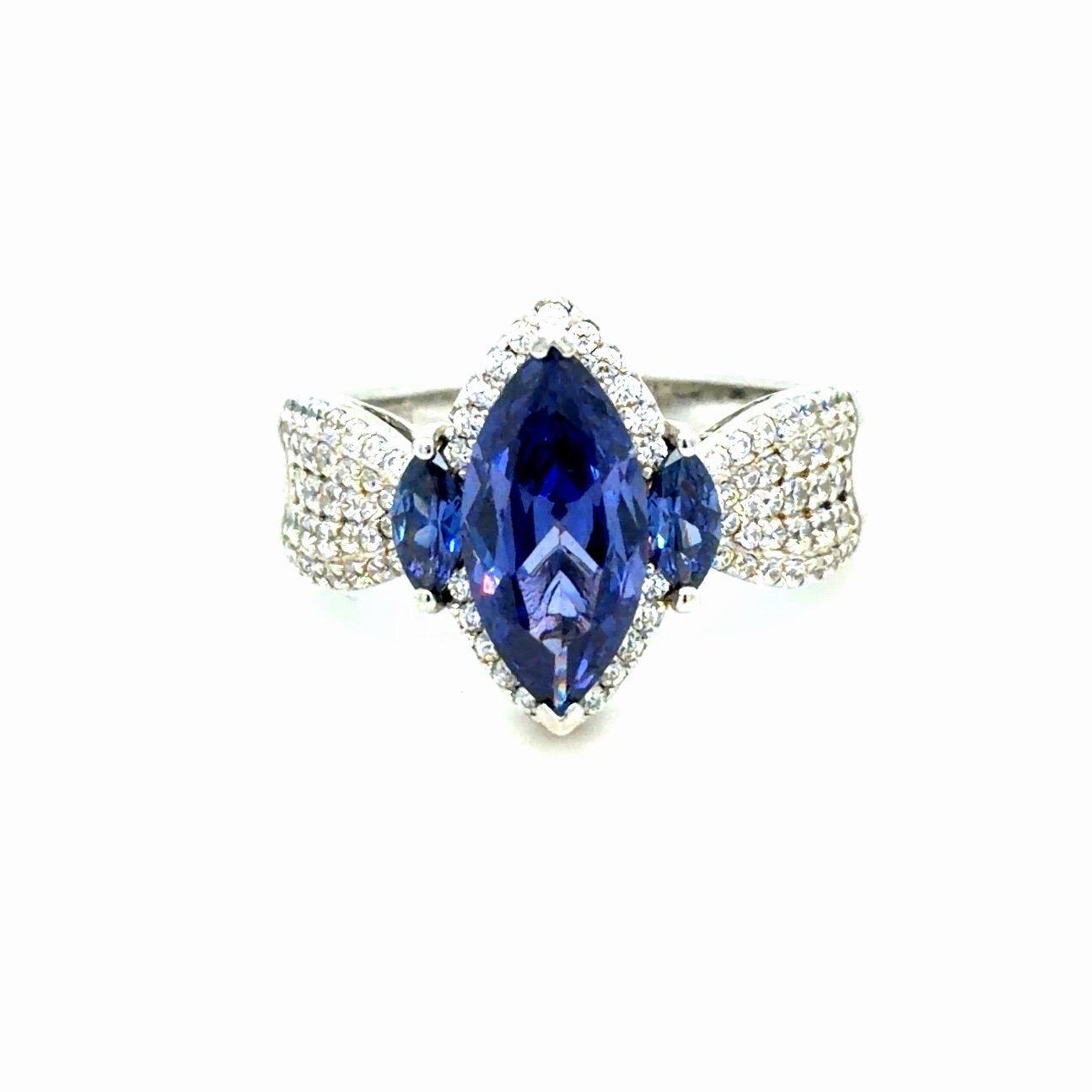Trendy Silver 925 Tanzanite/Cz Ring