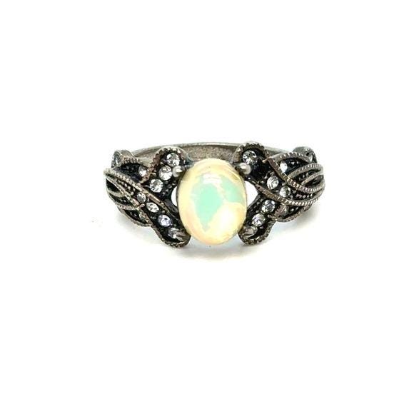 Opal Cabochon Vintage-Style Silver Tone Ring with Accent Crystals