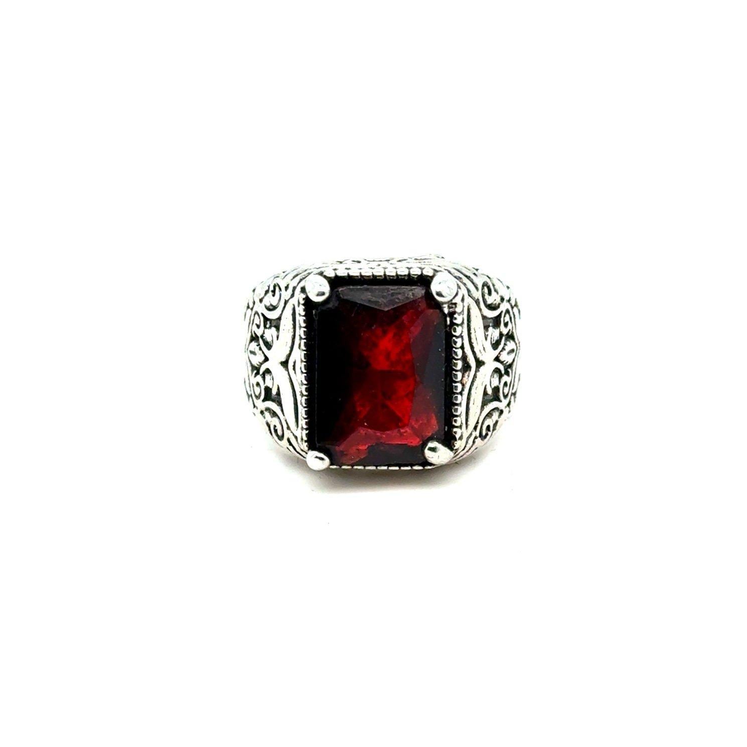 Lovely Detailing Sides Large Garnet Colored Stone Ring