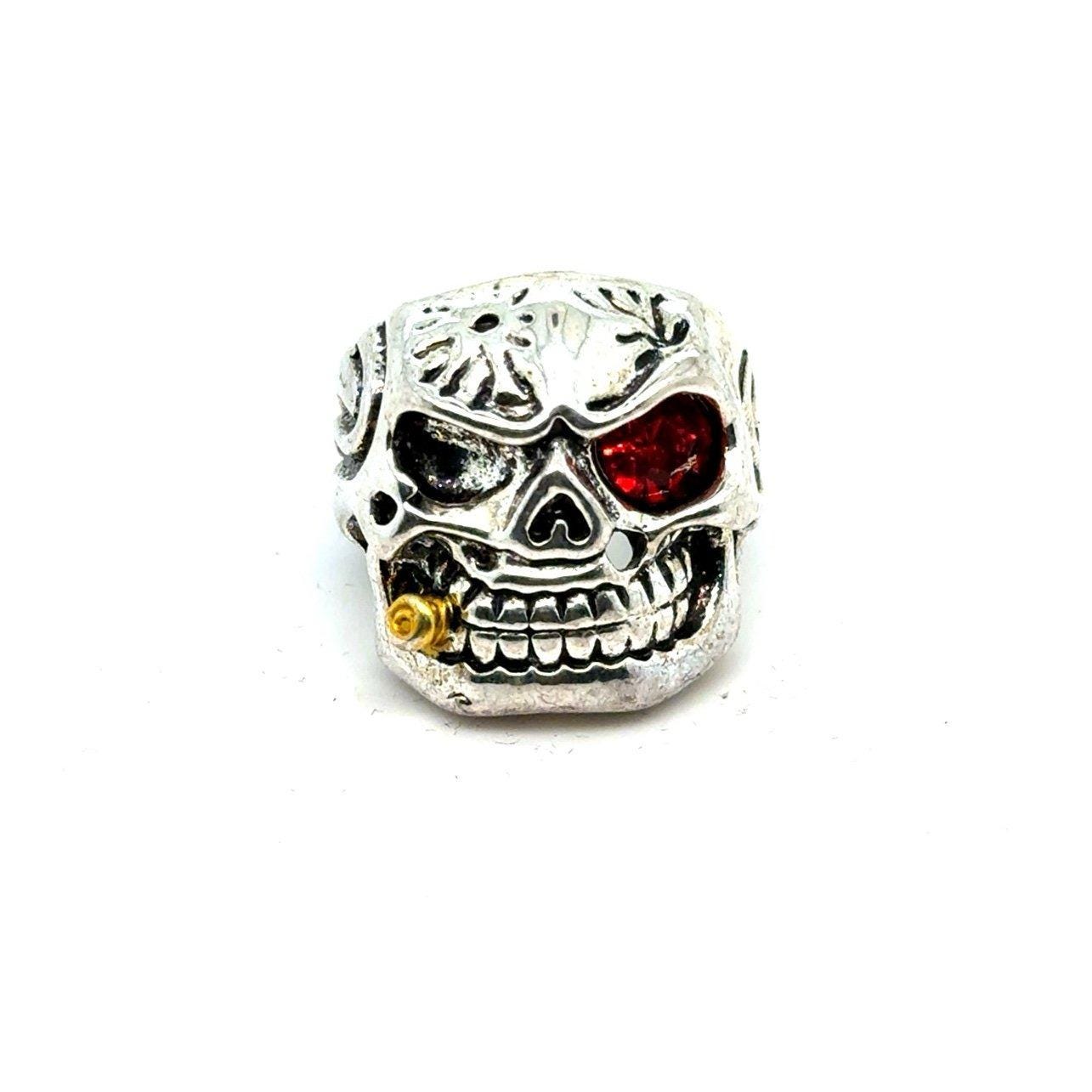 Red Eye Skull Ring