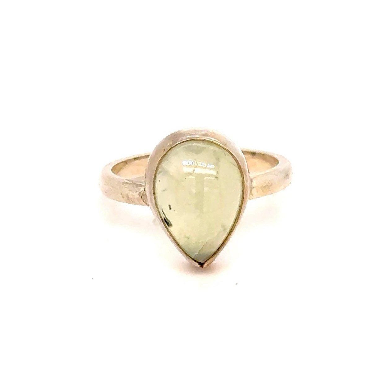 925 Silver Teardrop Shaped Stone Ring