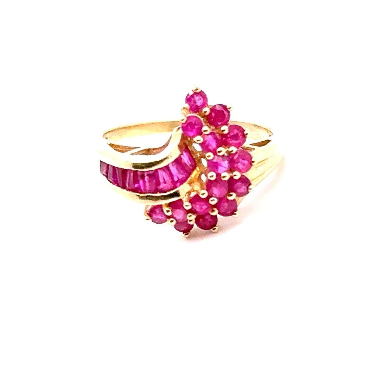 Stunning 14K Gold Rubies Ring