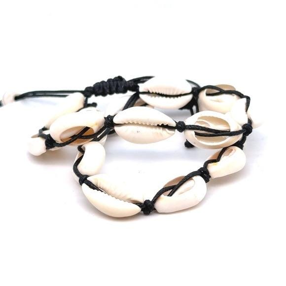 Shell Wrap Bracelet with Black Cord (d)