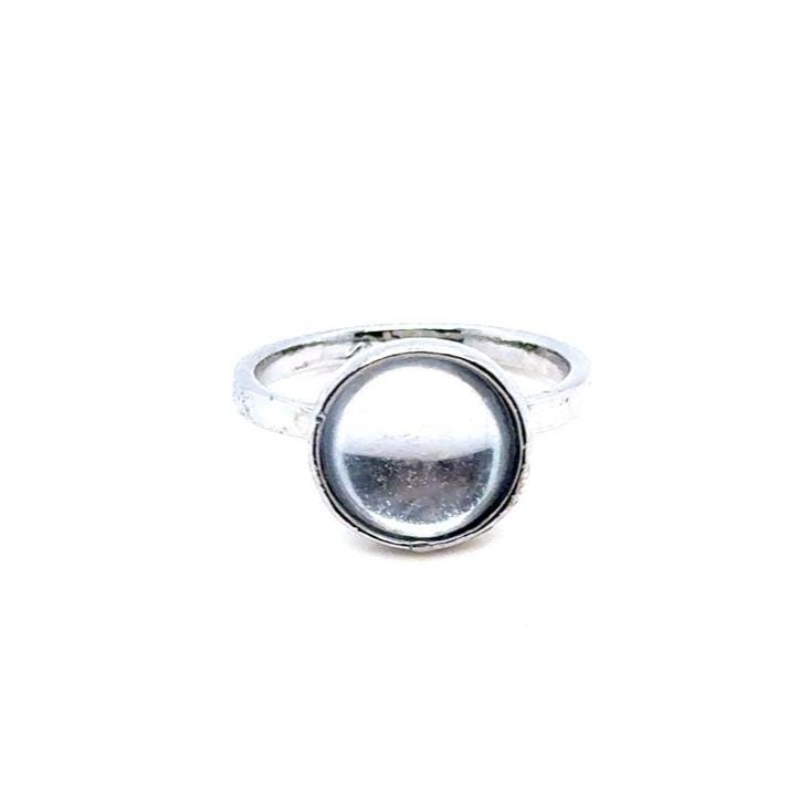Silver Tone Round Glass Cabochon Ring - Silver