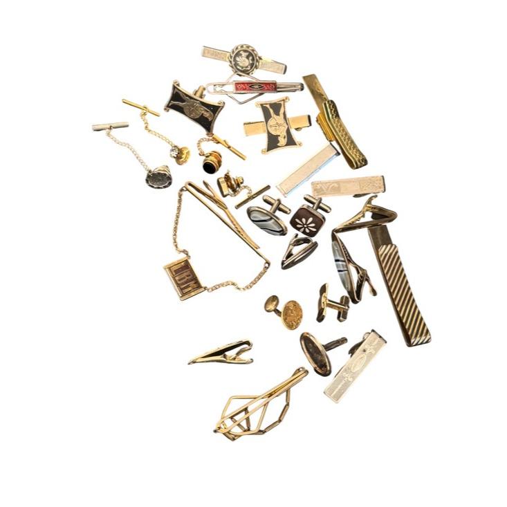 Gold-Tone Men’s Tie Clips, Pinks & Cufflinks