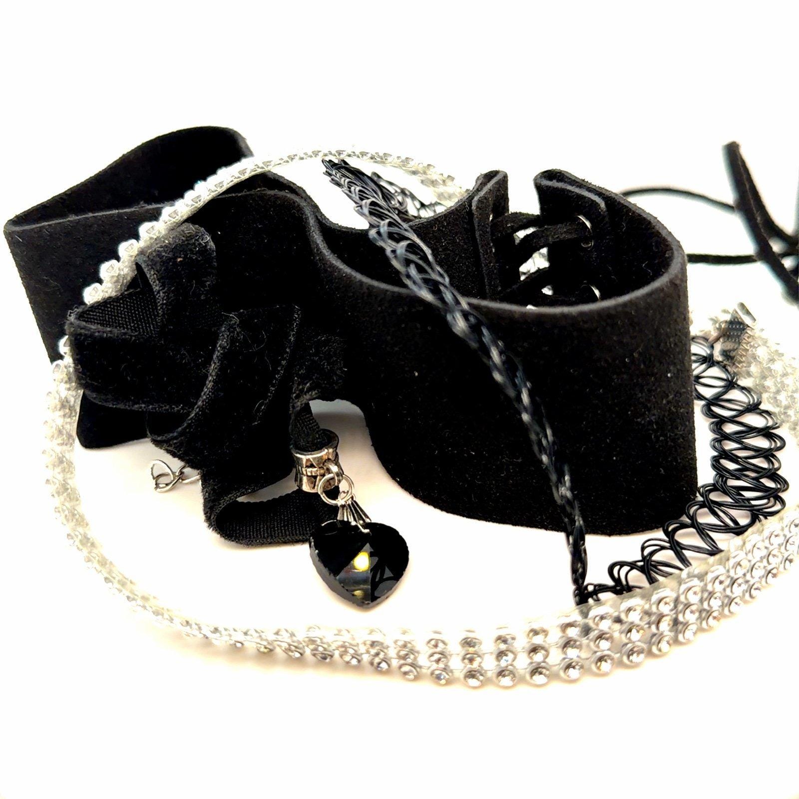 4 Chokers
