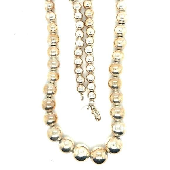 T&Co. 925 Graduated Ball Necklace
