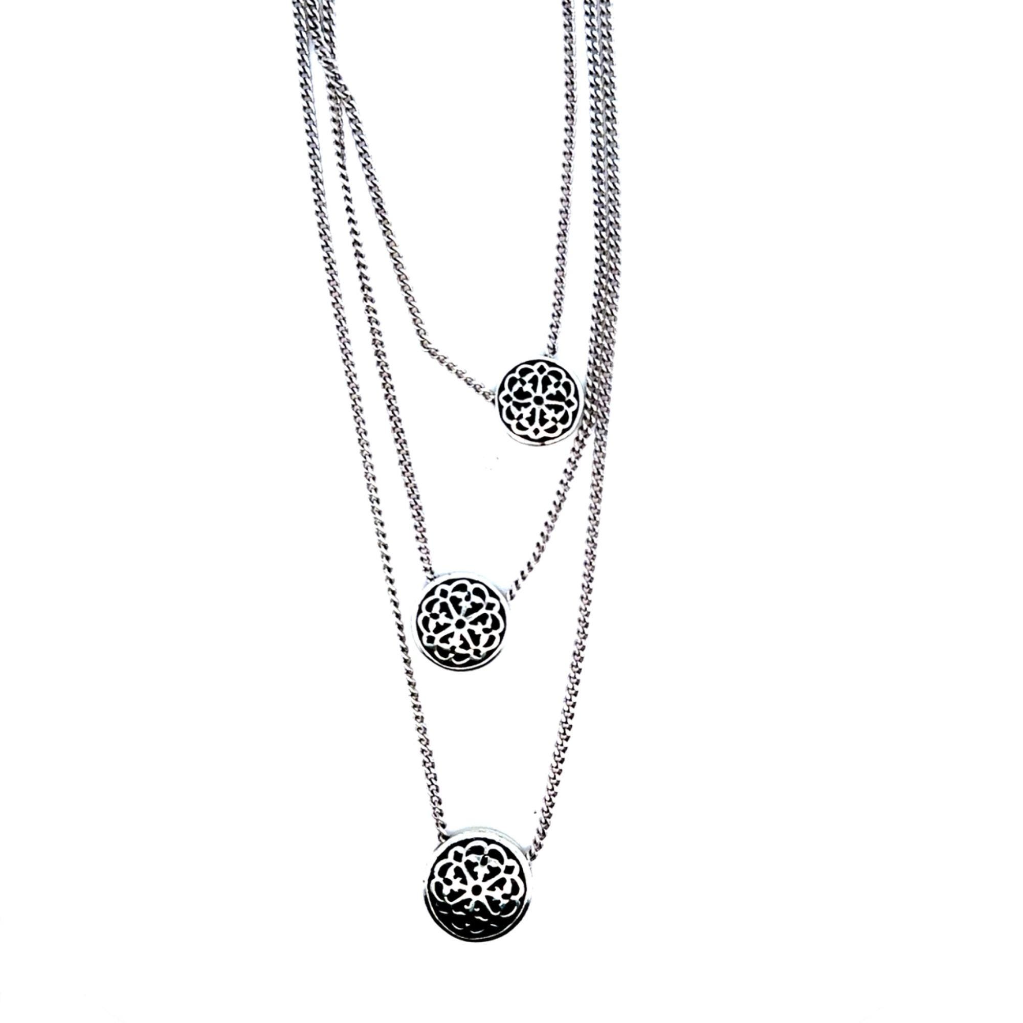 Right on Ferrara Lorenzo Trio Short Necklace